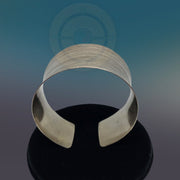 Handmade scratched lines Sterling Silver Cuff/bangle Bracelet - Tibetan golden lotus